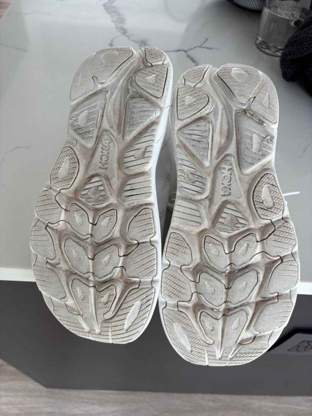 Hoka One One Men's Clifton 10 Lightweight Running Shoe - White - Picture 4 of 6